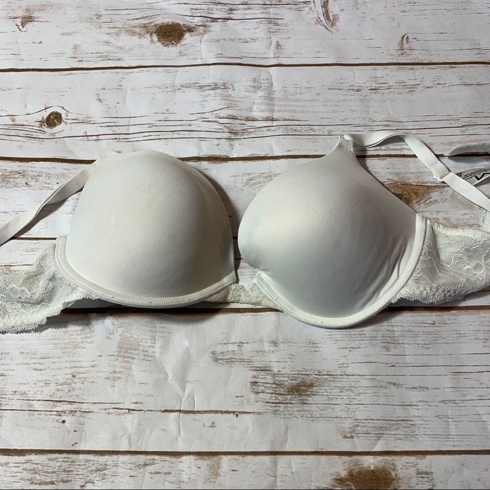 🎉SALE!!! Maidenform Bra 36D
